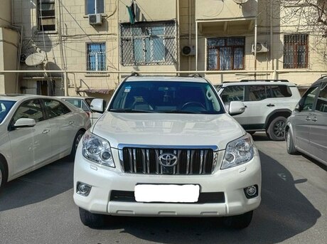 Toyota Land Cruiser Prado 2013