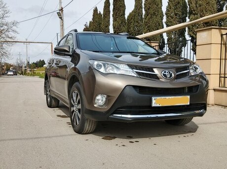 Toyota RAV4 2014