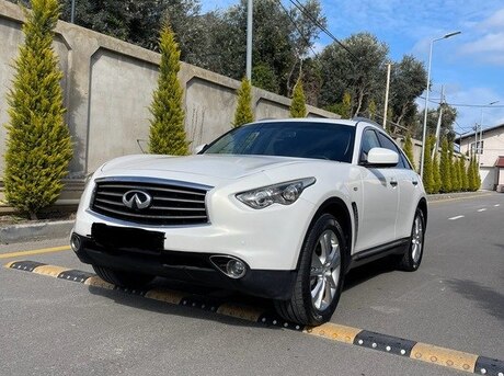 Infiniti FX35 2012