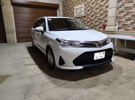 Toyota Corolla Fielder 2019