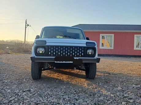 LADA (VAZ) Niva 2013