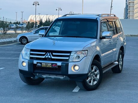 Mitsubishi Pajero 2007