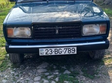 LADA (VAZ) 2107 2000
