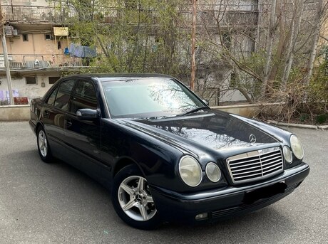 Mercedes E 240 1998