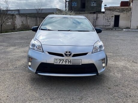 Toyota Prius 2015