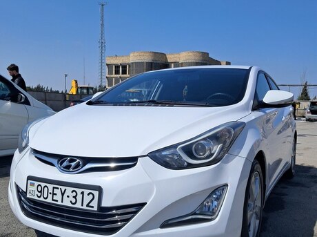 Hyundai Avante 2013