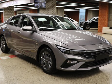 Hyundai Elantra 2024