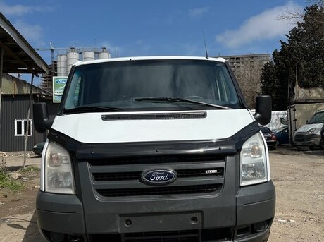 Ford Transit 2012