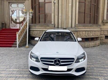 Mercedes C 300 4MATIC 2015