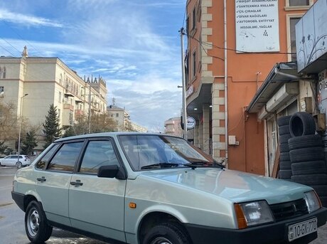 LADA (VAZ) 21099 2001