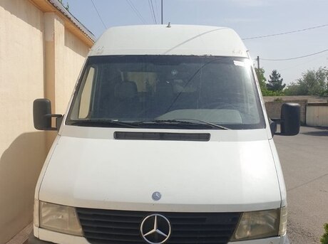 Mercedes Sprinter 212 1999