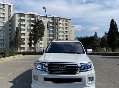 Toyota Land Cruiser 2013