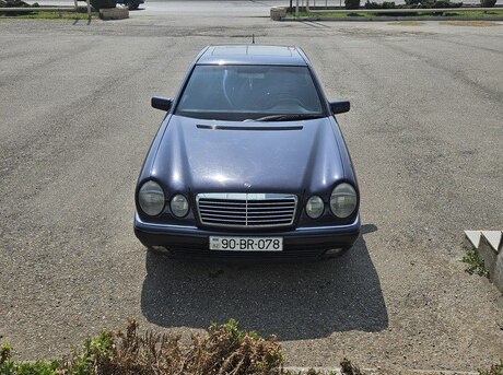 Mercedes E 230 1996