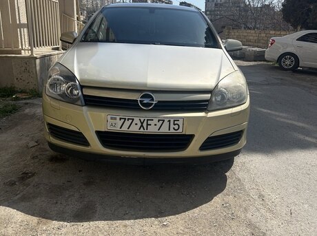 Opel Astra 2004