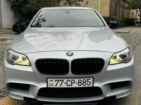 BMW 520 2011