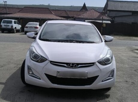 Hyundai Avante 2015