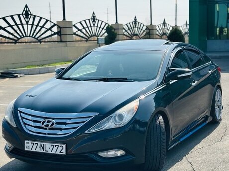 Hyundai Sonata 2010