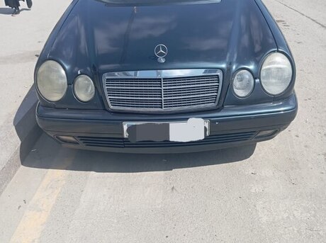 Mercedes E 220 d 1999