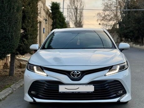 Toyota Camry 2018
