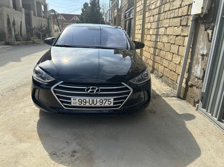 Hyundai Elantra 2018