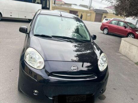 Nissan March 2012