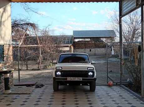 LADA (VAZ) Niva 2014