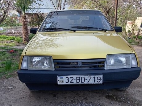 LADA (VAZ) 2109 2000