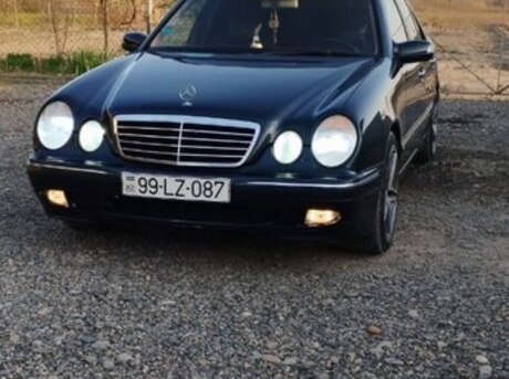Mercedes E 240 1999
