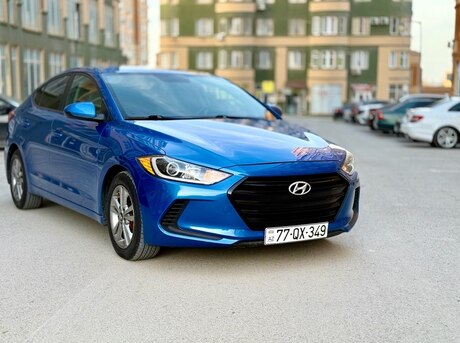 Hyundai Elantra 2016