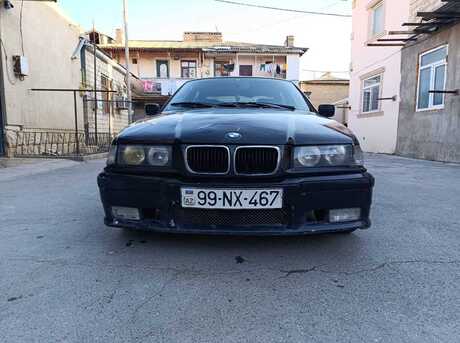 BMW 320 1992