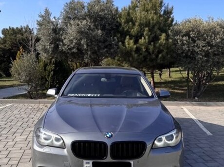 BMW 520 2015