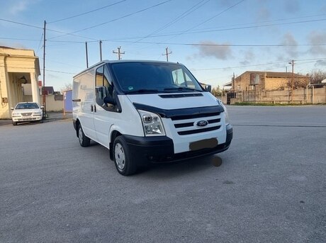 Ford Transit 2010