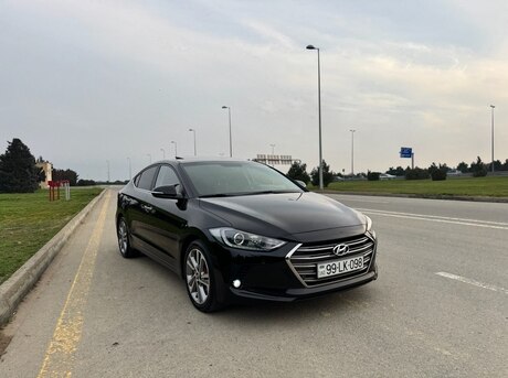 Hyundai Avante 2016