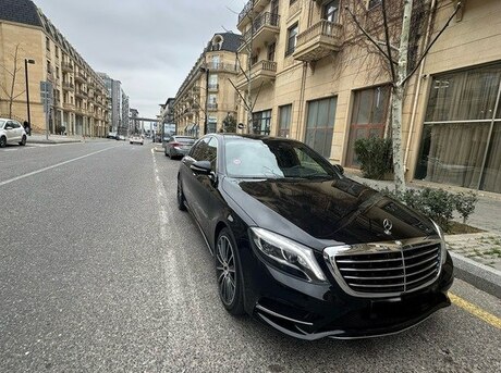 Mercedes S 400