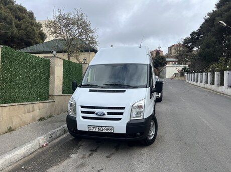 Ford Transit 2011