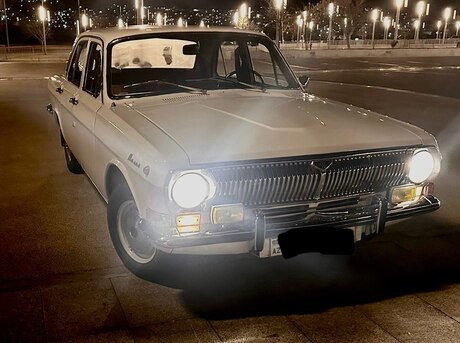 GAZ 24 1979