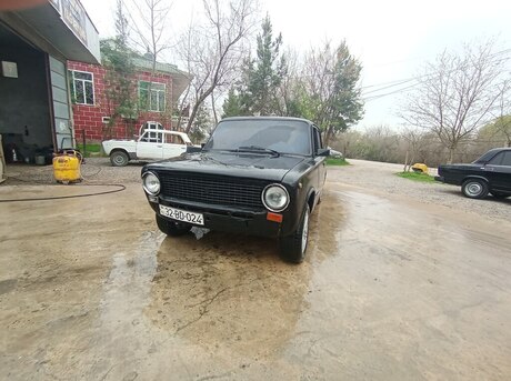 LADA (VAZ) 21011 1982