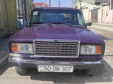 LADA (VAZ) 2107 2001