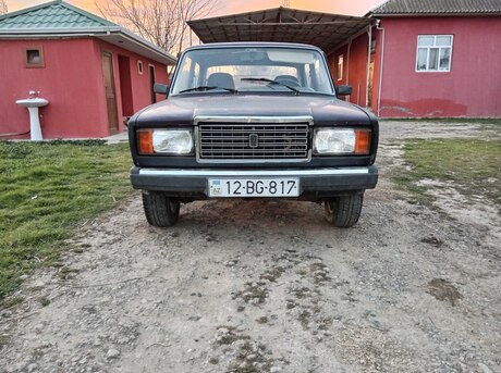 LADA (VAZ) 2107 2003