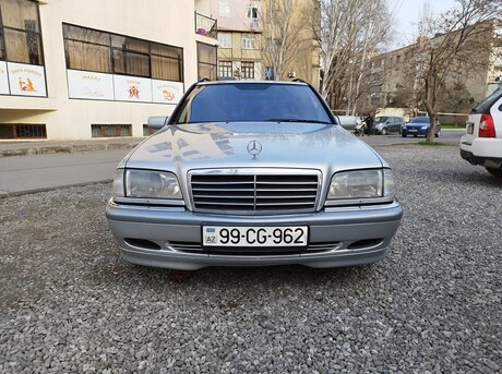 Mercedes C 220 d 2000