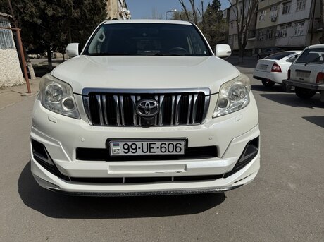 Toyota Land Cruiser Prado 2012