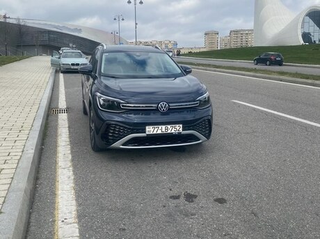 Volkswagen ID.6 Crozz 2023