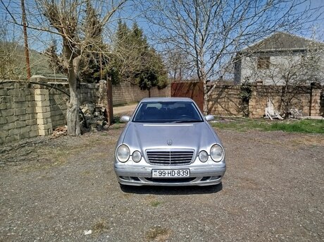 Mercedes E 220 d 1999