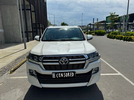 Toyota Land Cruiser 2013