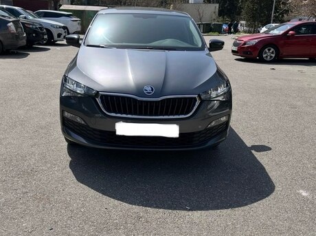 Skoda Rapid 2021