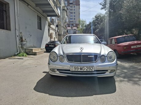 Mercedes E 270 2002