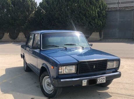 LADA (VAZ) 2107 2005