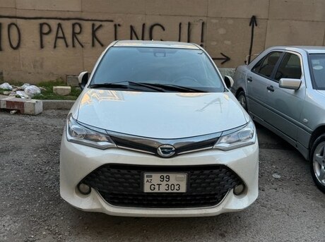 Toyota Corolla Fielder 2017