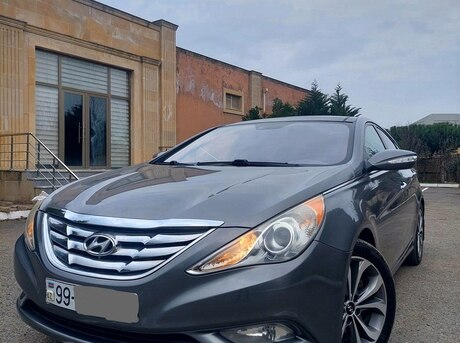 Hyundai Sonata 2012