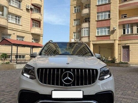 Mercedes GLS 400 4MATIC